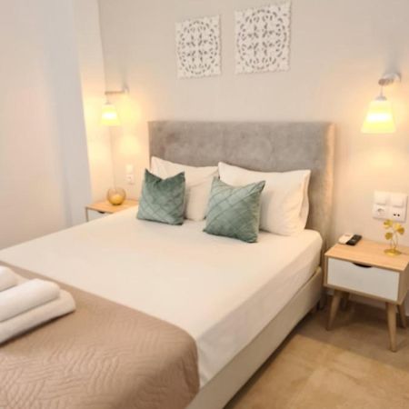 Bella Mare Luxury Apartments Kalamaki  Exterior photo