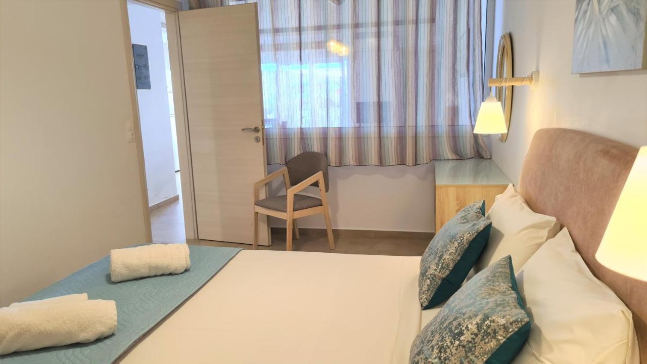Bella Mare Luxury Apartments Kalamaki  Exterior photo