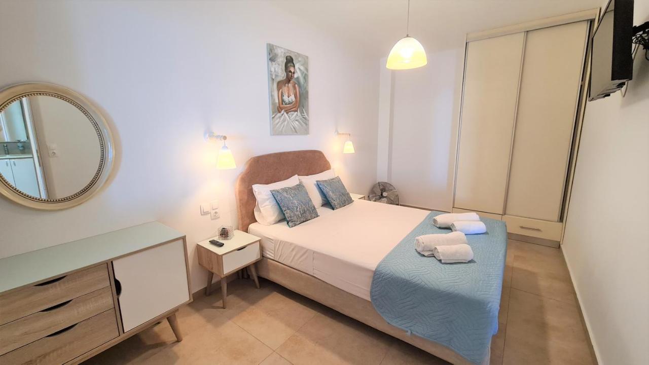 Bella Mare Luxury Apartments Kalamaki  Exterior photo