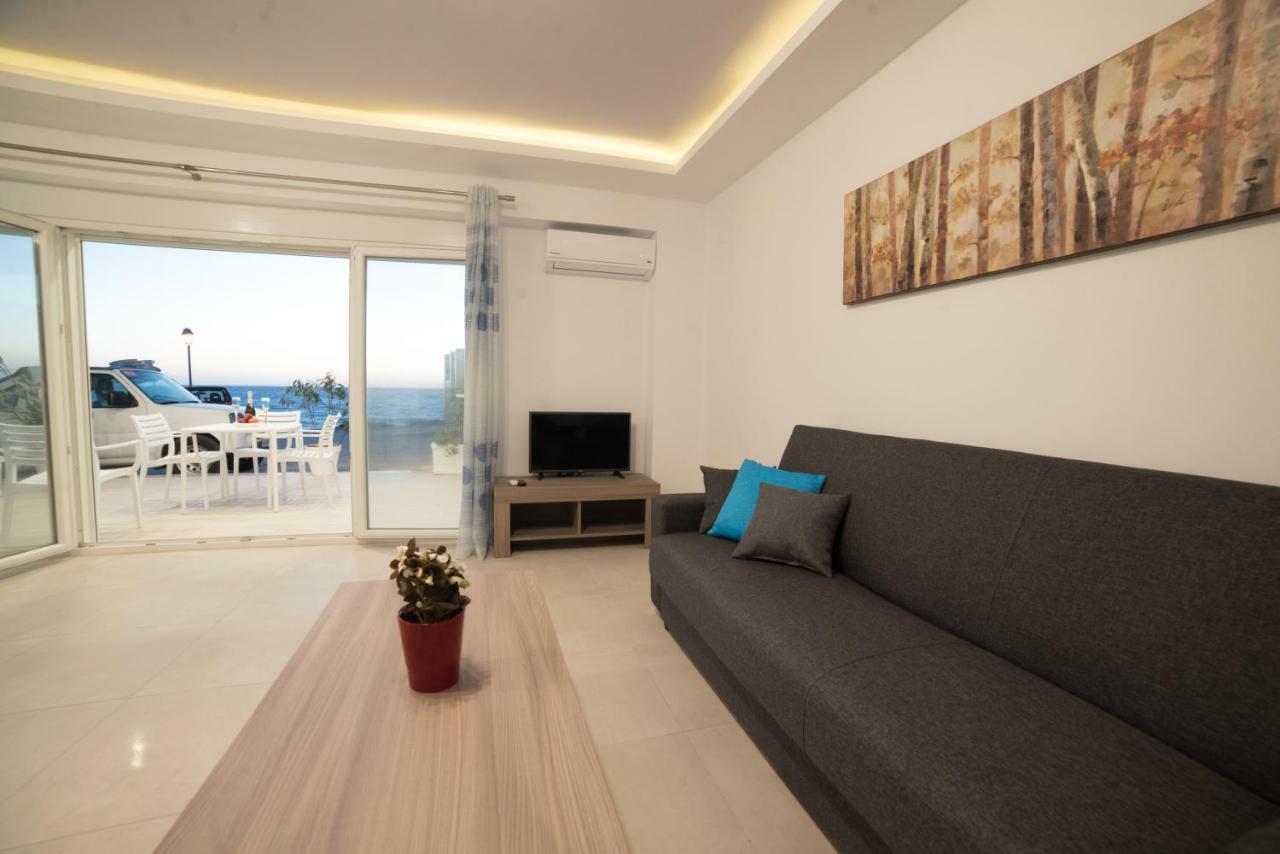 Bella Mare Luxury Apartments Kalamaki  Exterior photo